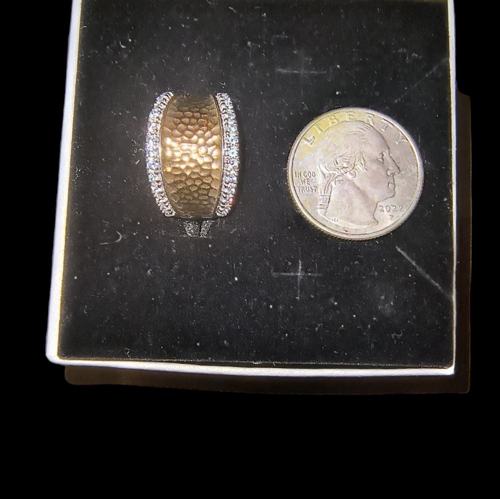 Joseph Esposito Chunky Two-tone Hammered CZ and Sterling Silver Ring - Picture 7 of 12